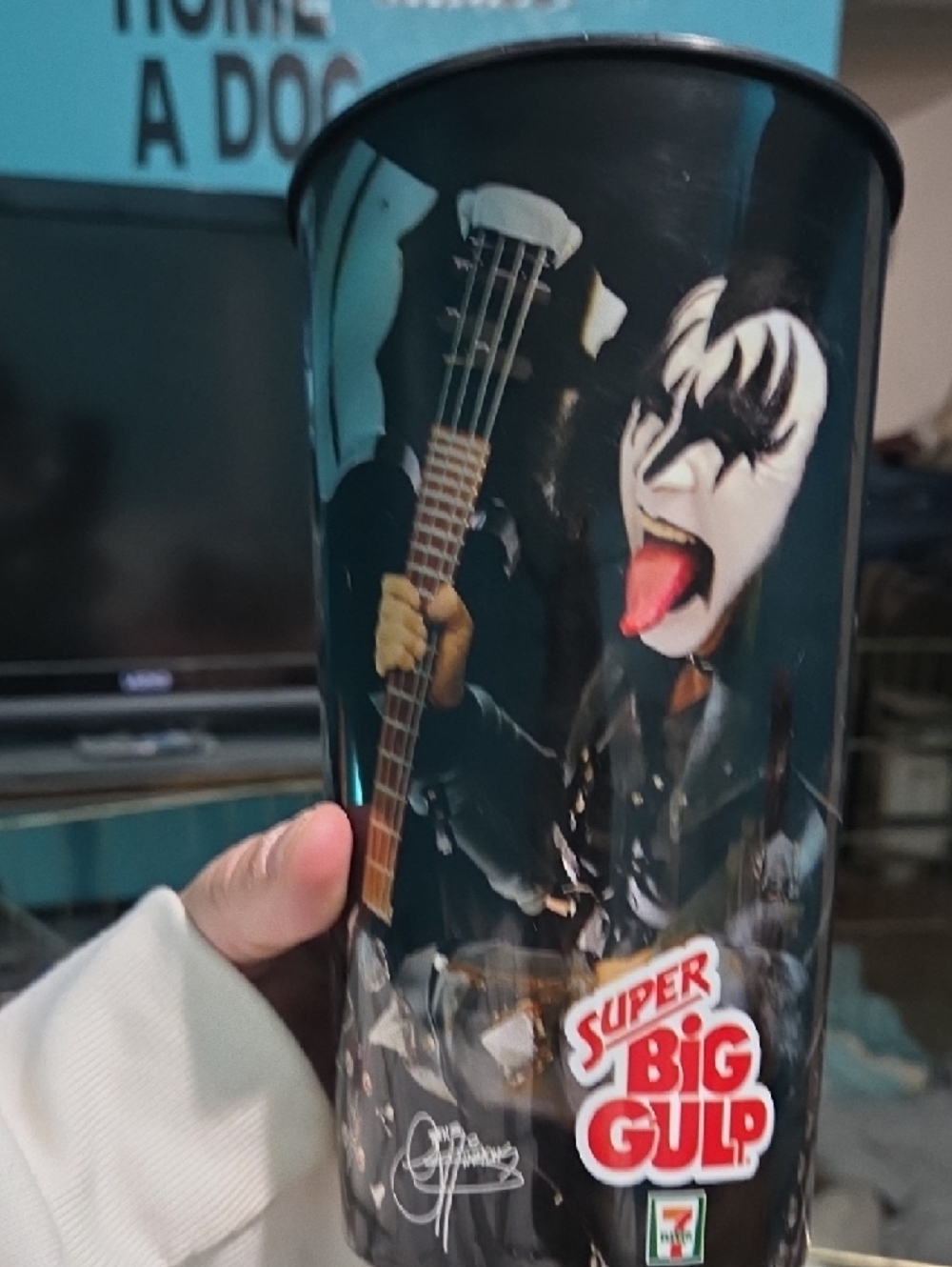 Kiss Concert Super Big Gulp Cup with Red, Black and Orange Graphics - Picture 3 of 5